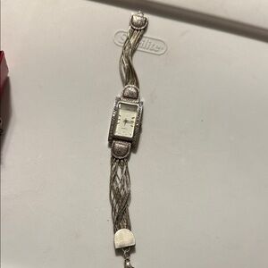 Elegant Silver-Tone Bracelet Watch 925 asmigo